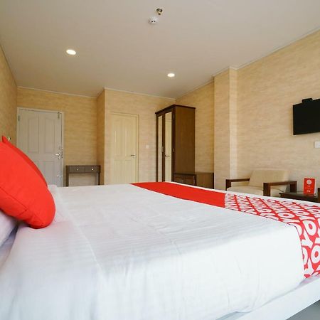 Heaven Gardens Hotel Kochi Luaran gambar