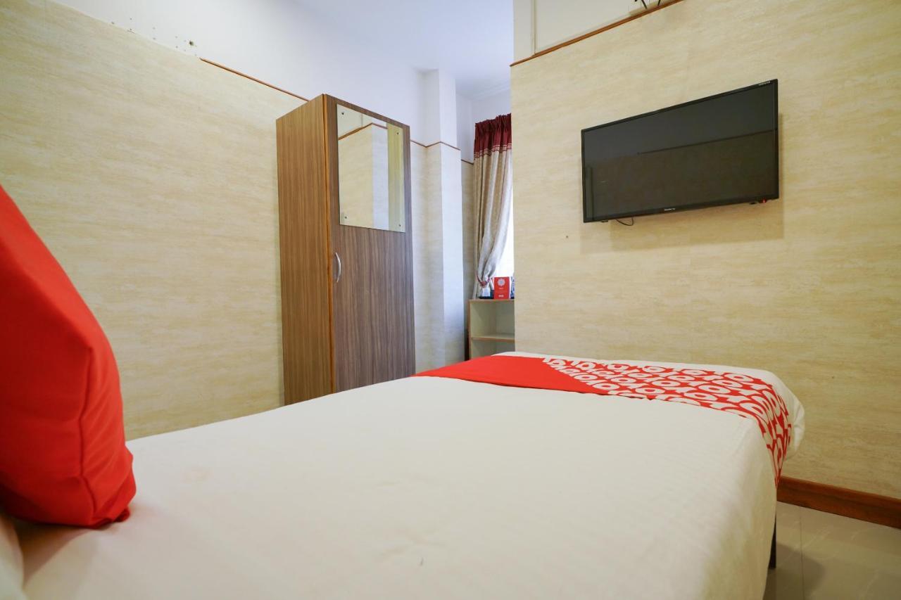 Heaven Gardens Hotel Kochi Luaran gambar